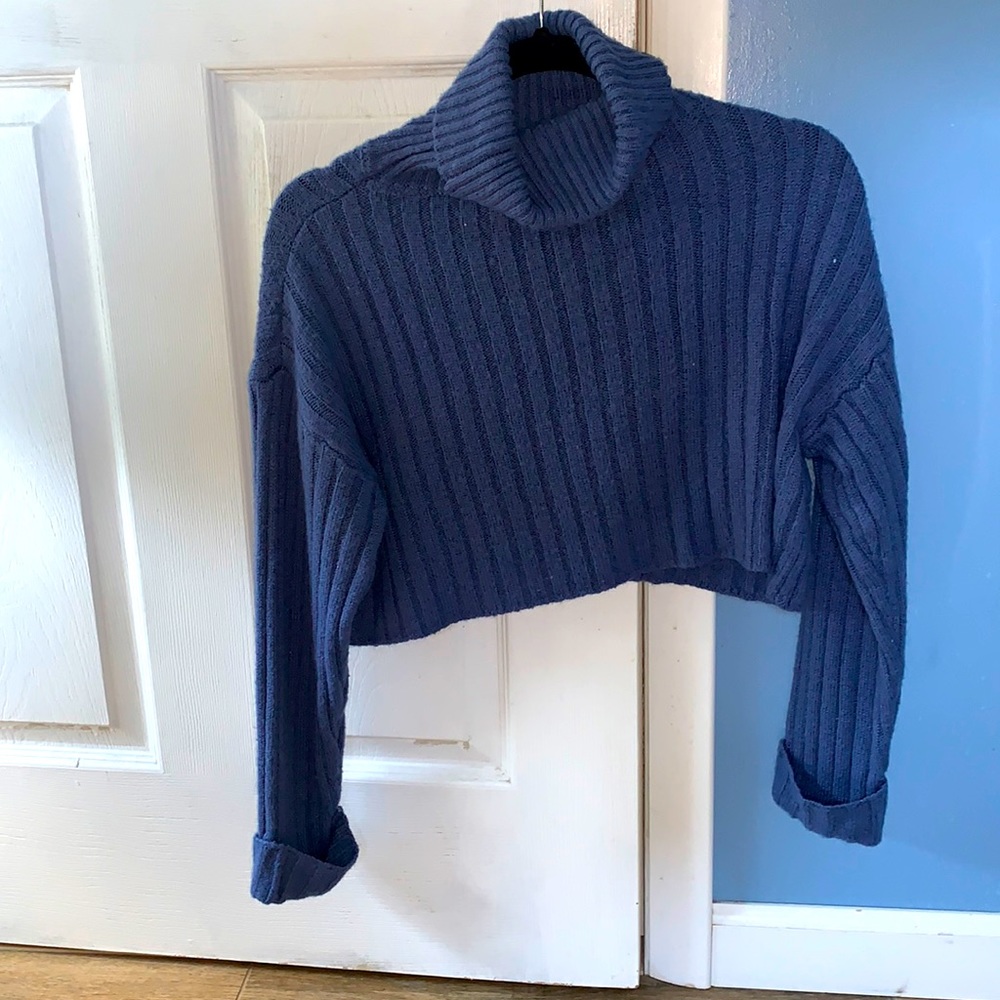 Forever 21  cropped turtleneck